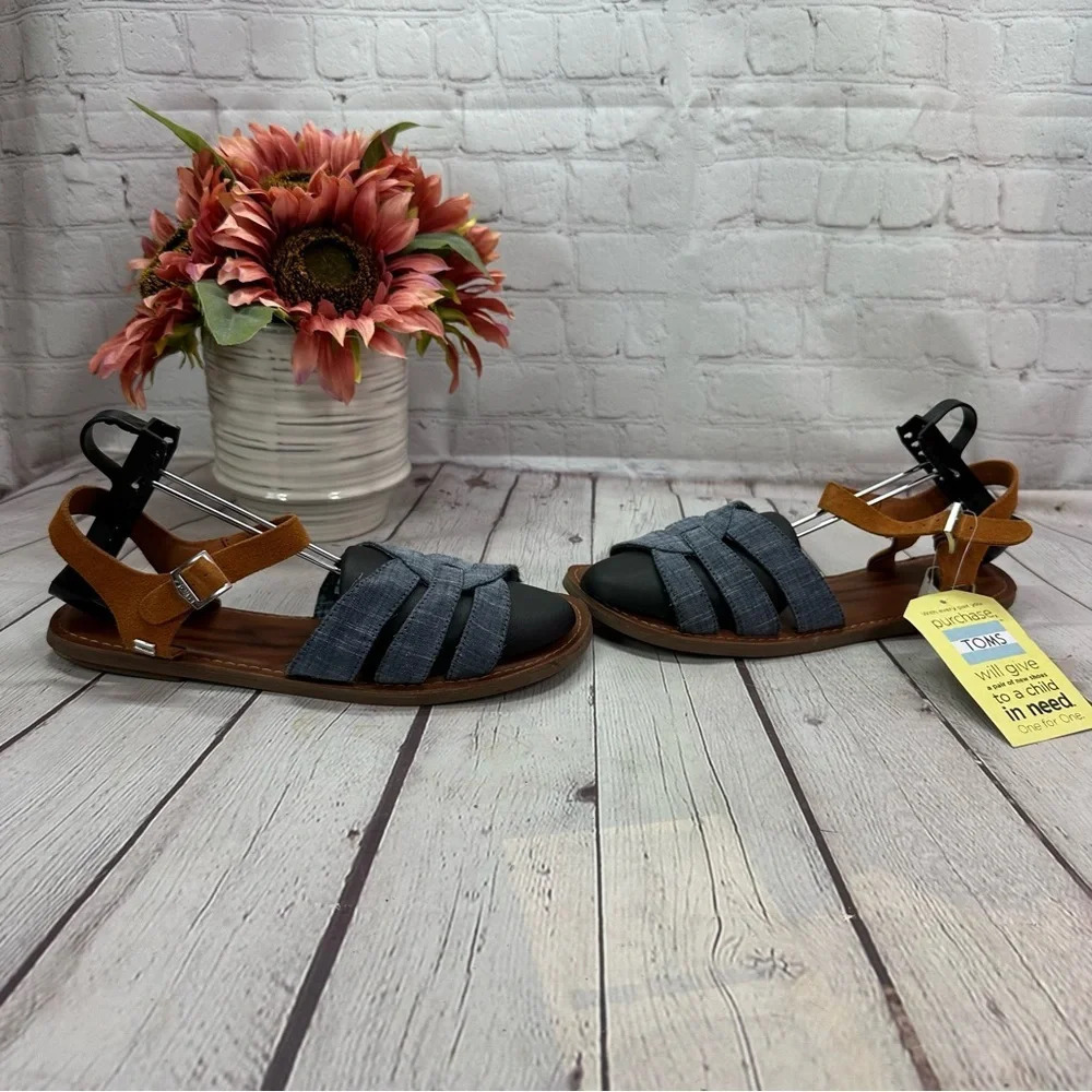 NWT toms zoe sandals chambray brown suede sz 9.5